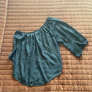 Do+Be top Olive - one shoulder - Large